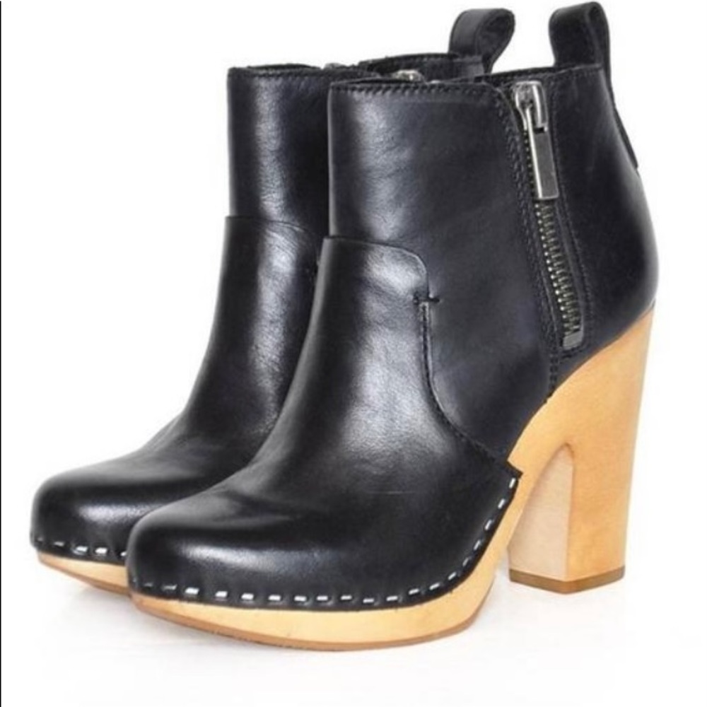 Dolce Vita Arlynn Bootie